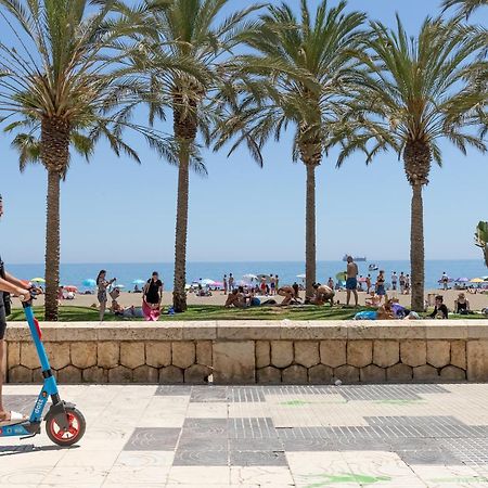 Appartamento Bhost - Paseo De La Malagueta Málaga Esterno foto