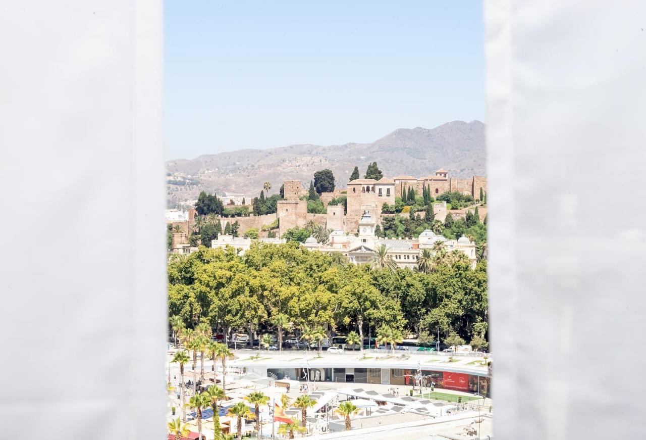 Appartamento Bhost - Paseo De La Malagueta Málaga Esterno foto